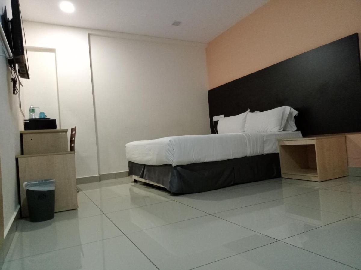 Avenue Bangi Hotel Kajang Exterior foto