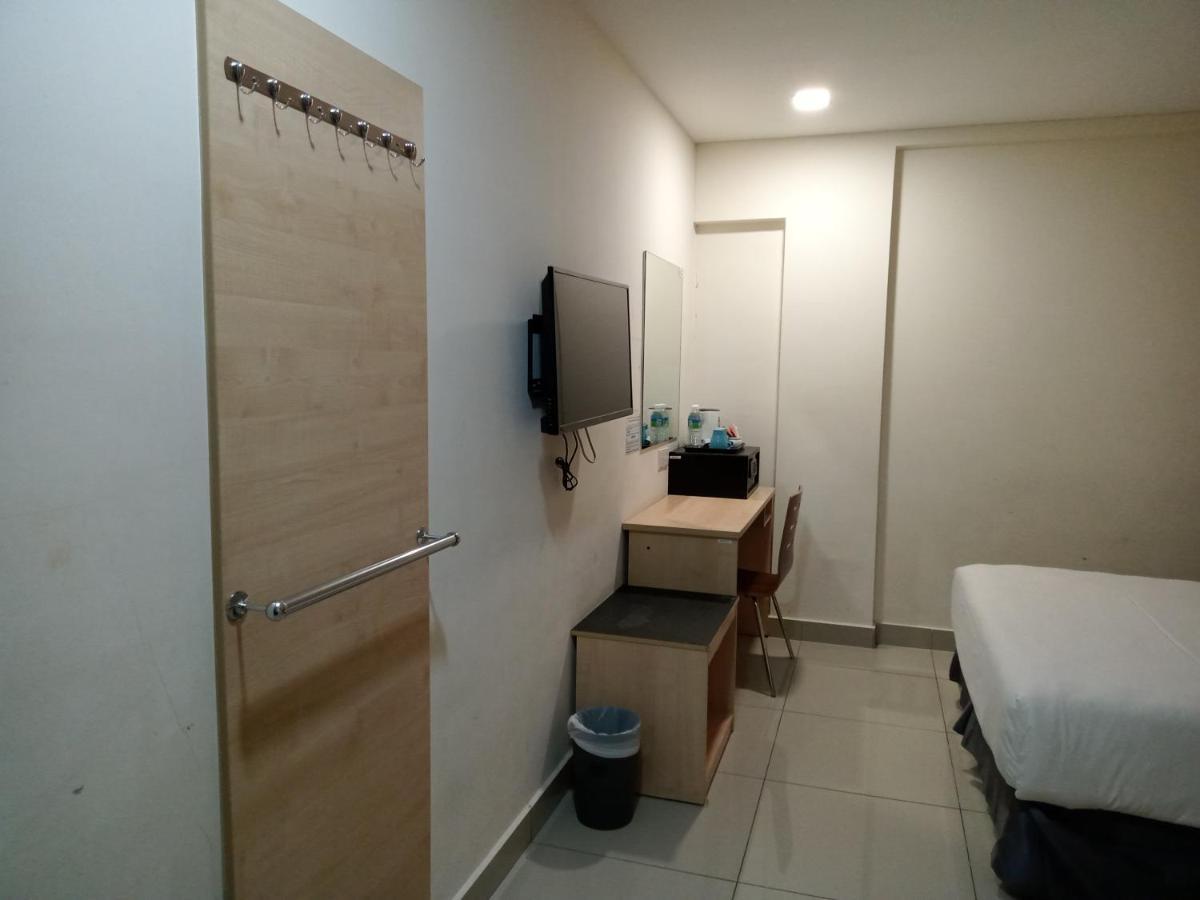 Avenue Bangi Hotel Kajang Exterior foto